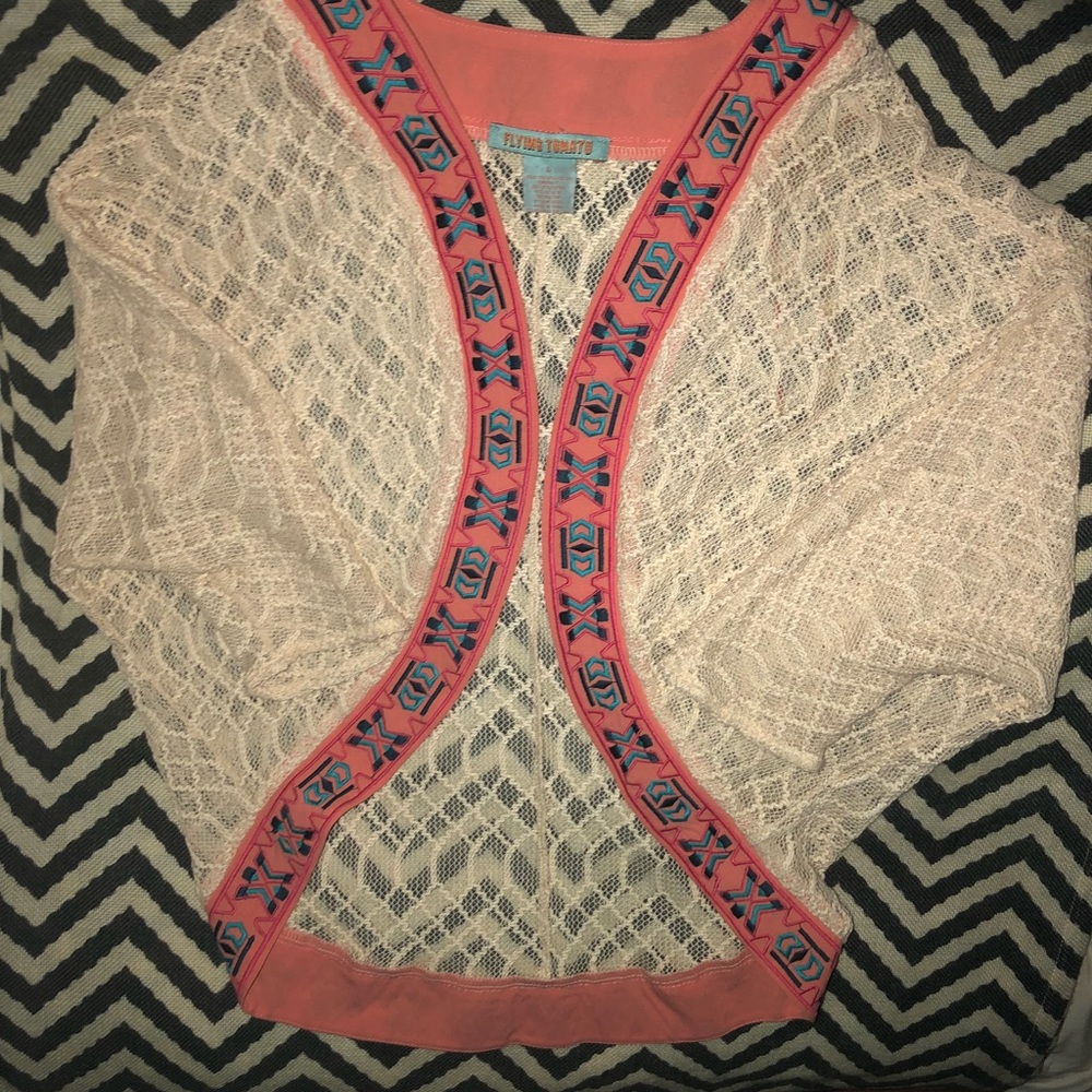 Flying Tomato lace top